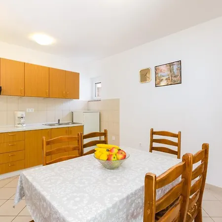 Josypa Apartment